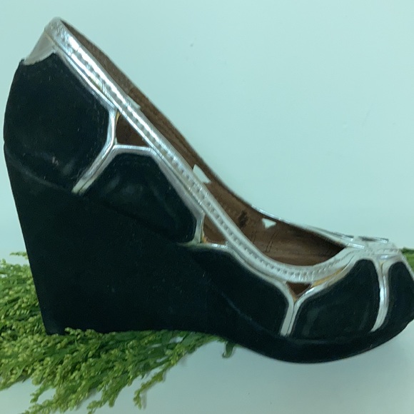 No 704b. Caitlin Black Suede Wedges size 7.5 - Picture 4 of 4
